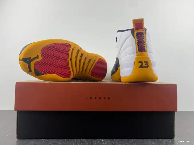 HYPE China Jordan Years DR8887-100 Air 25 in 12 0515